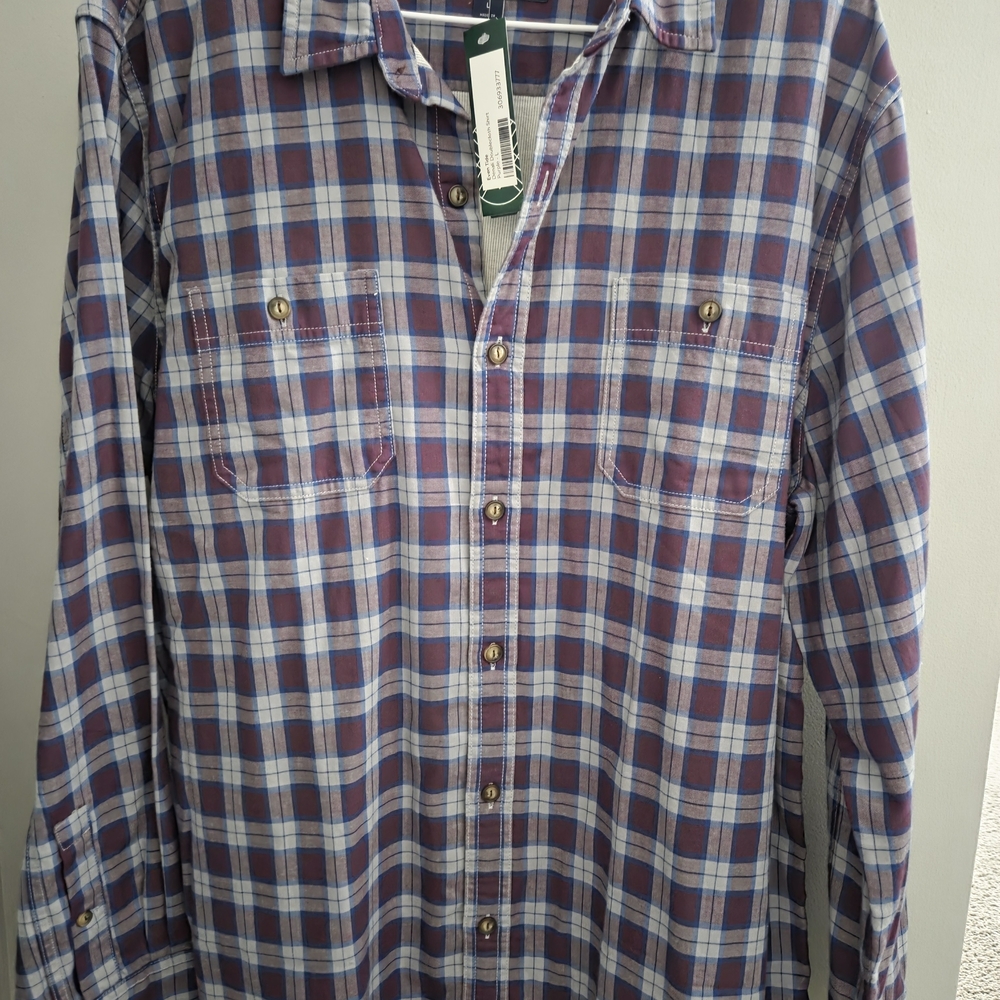 Casual Plaid Button-Down Shirt - Blue and Red